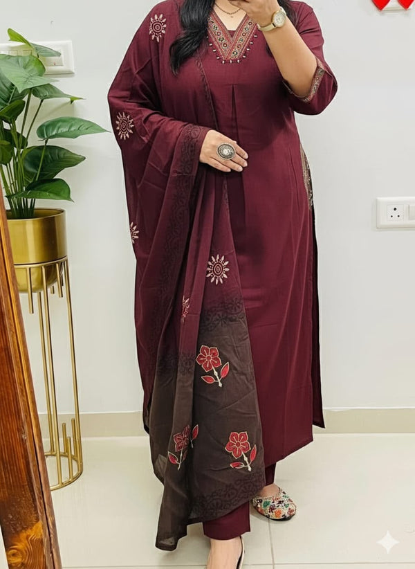 Jaipuri Cotton V Neckline Salwar suit set