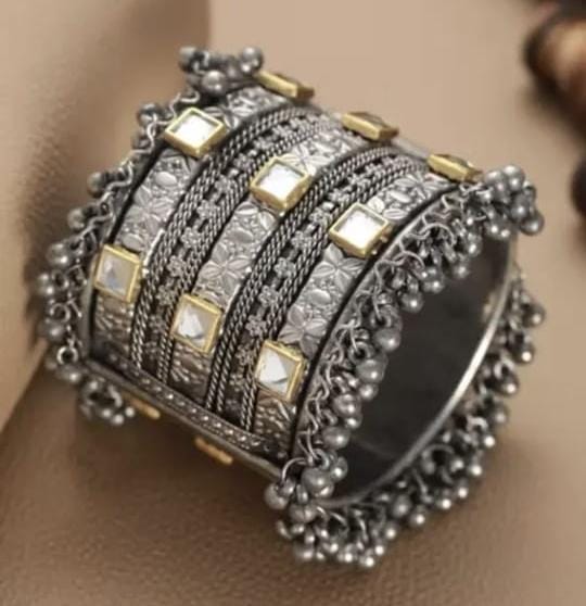 German Silver Oxidized Openable Kada