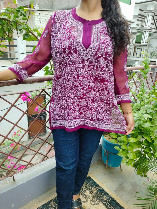 Chikankari Short Kurti in Georgotte