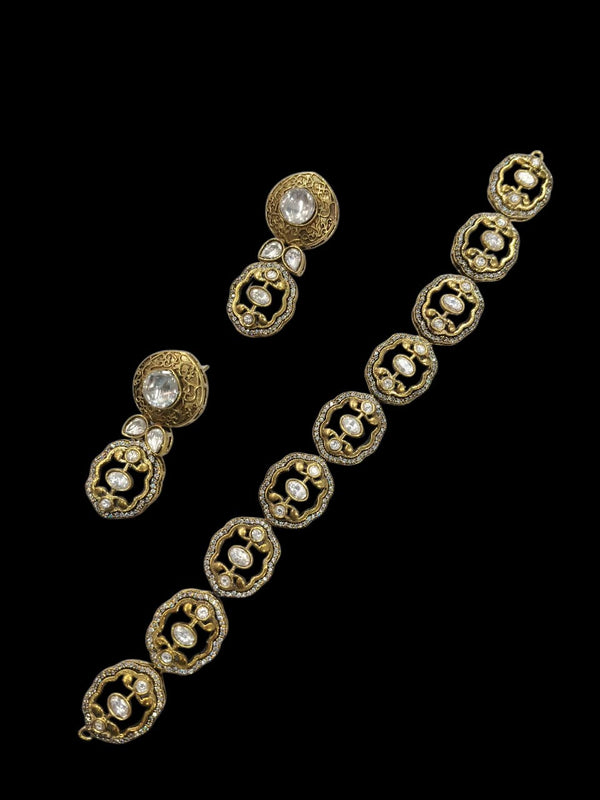 Statement Semi Precious Stones Choker Necklace with Earrings