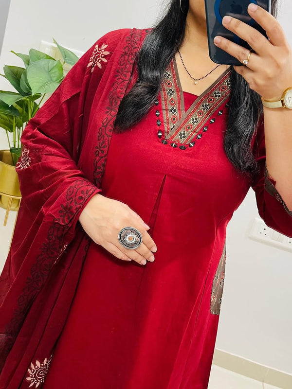 Jaipuri Cotton V Neckline Salwar suit set