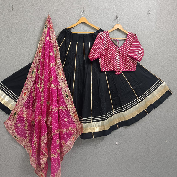 Navratri Lehenga Choli / Chaniya Choli Set with Dupatta