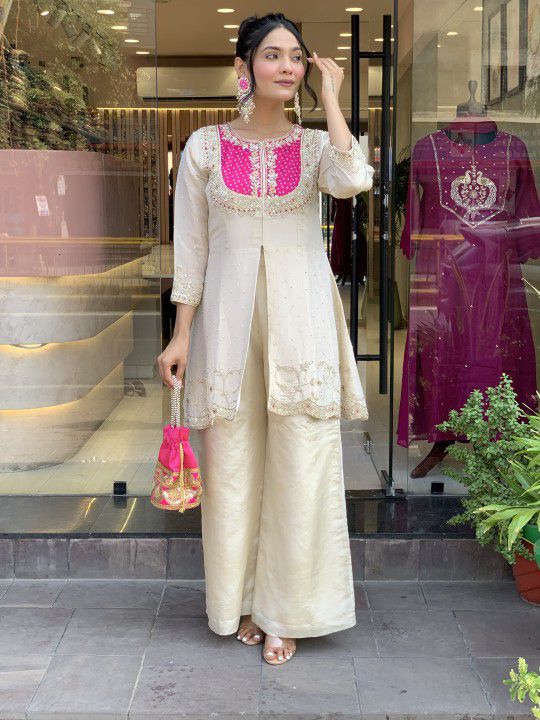 Off White Designer Bandhej Coord Sets
