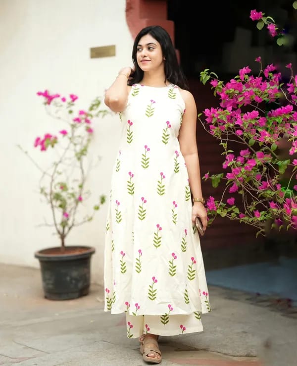 Jaipuri Off White Cotton Floral Printed Kurti Pallazo Salwar Suit Set